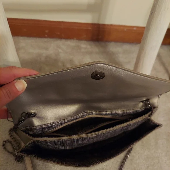 Studded Purse from Closet Candy Boutique - Picture 4 of 5